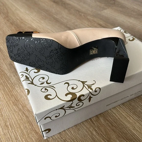 Women's Cream and Black Block Heels Size 8.5 - Picture 6 of 6